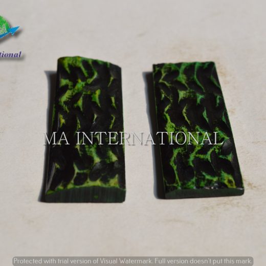 DYED STABILIZED SECOND CUT FOSSIL GREEN JIGGED BONE SCALE – MAJBS07